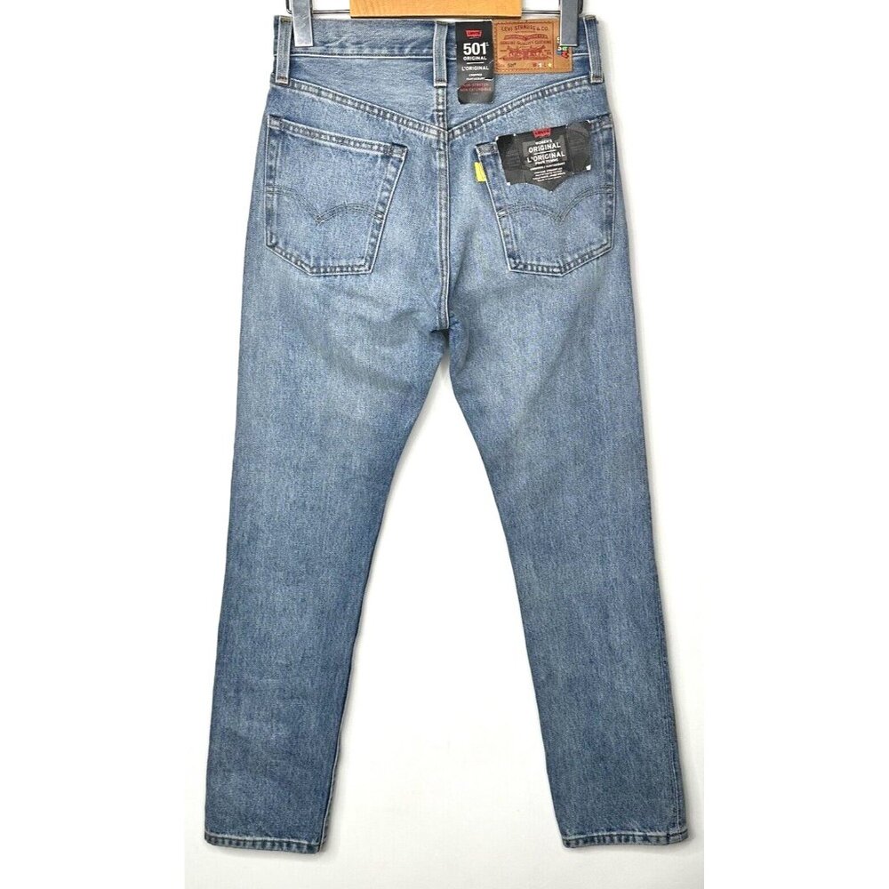 Levi's Super Mario Womens Jeans 501 Original Cropped Light Wash Blue W 26 x L 30 - Picture 2 of 16